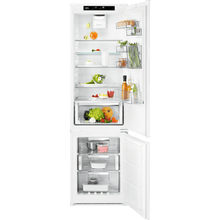 AEG SCE819E5TS Integrated 70/30 Fridge Freezer - smartappliancesuk